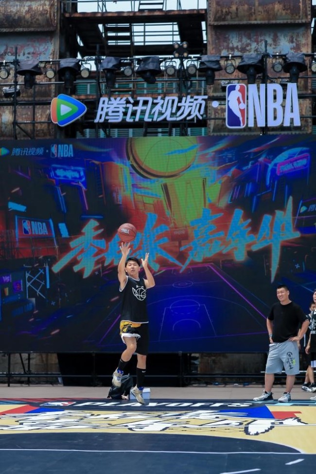 体育热血乐享：免费高清NBA直播，全方位体验篮球魅力