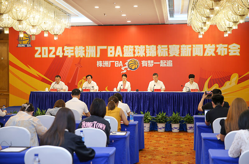 追寻NBA直播梦想：篮球爱好者的观赛体验与资源分享