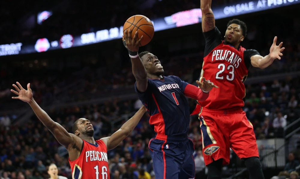 免费直播 NBA 赛事：承载青春与热血的观赛体验